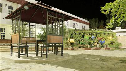 حیاط هتل مارینا 1 قشم حیاط هتل مارینا 1 قشم